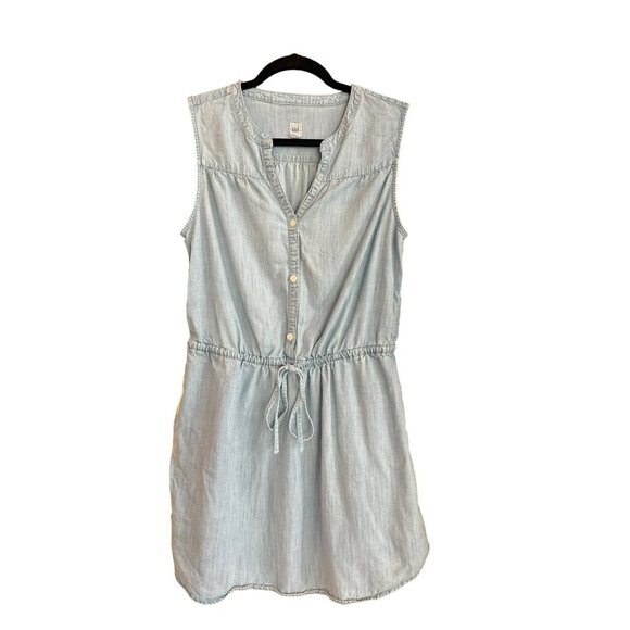 Gap Chambray Dress Size Medium Sleeveless Blue Short Womens Denim Jean Light - Picture 1 of 2